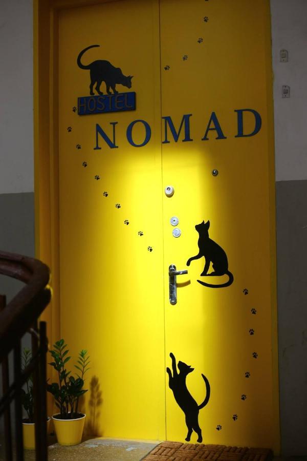 Hostel Nomad Tbilisi Exterior photo
